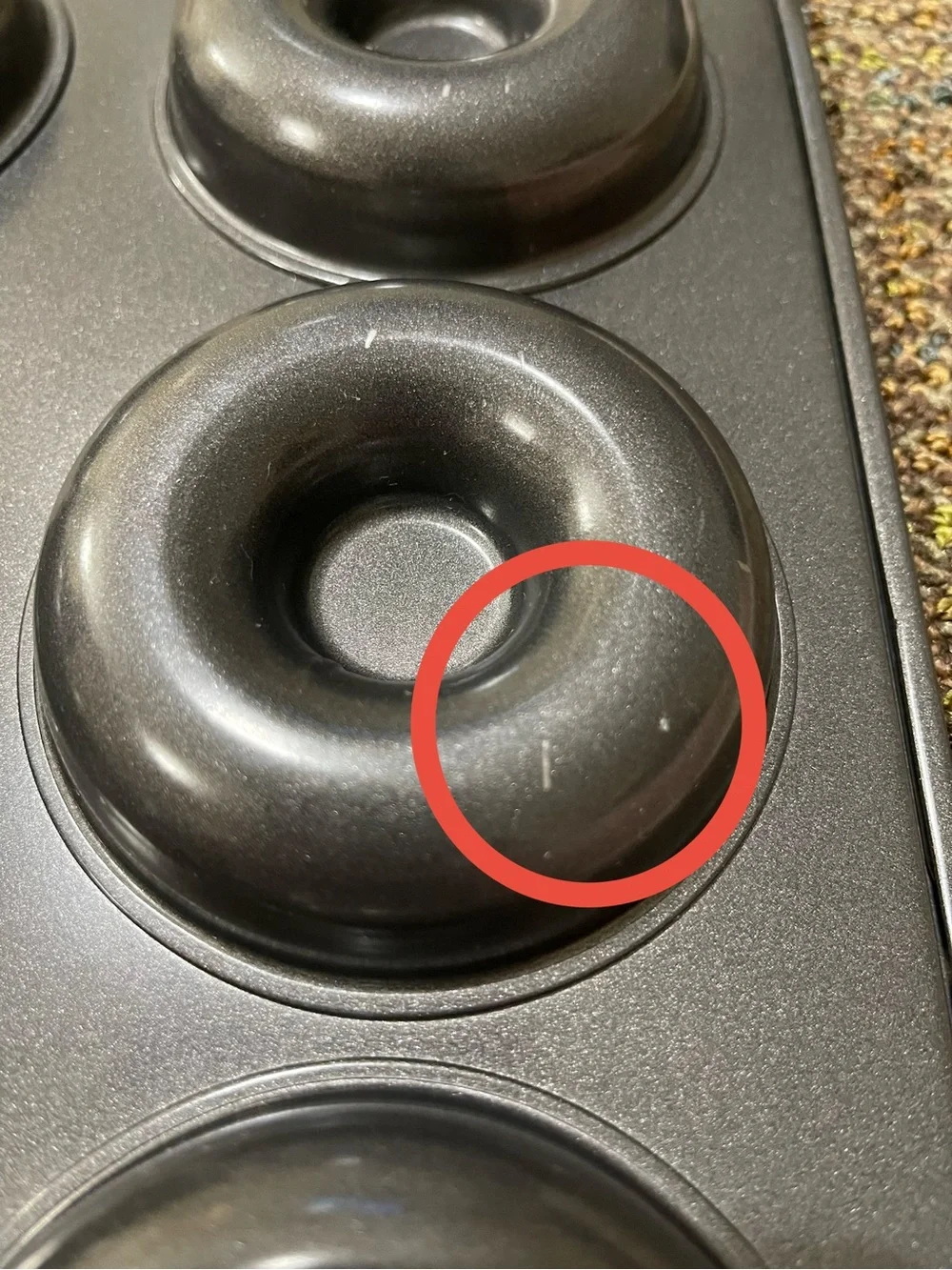 Wilton, perfect results, 20-capacity donut pan